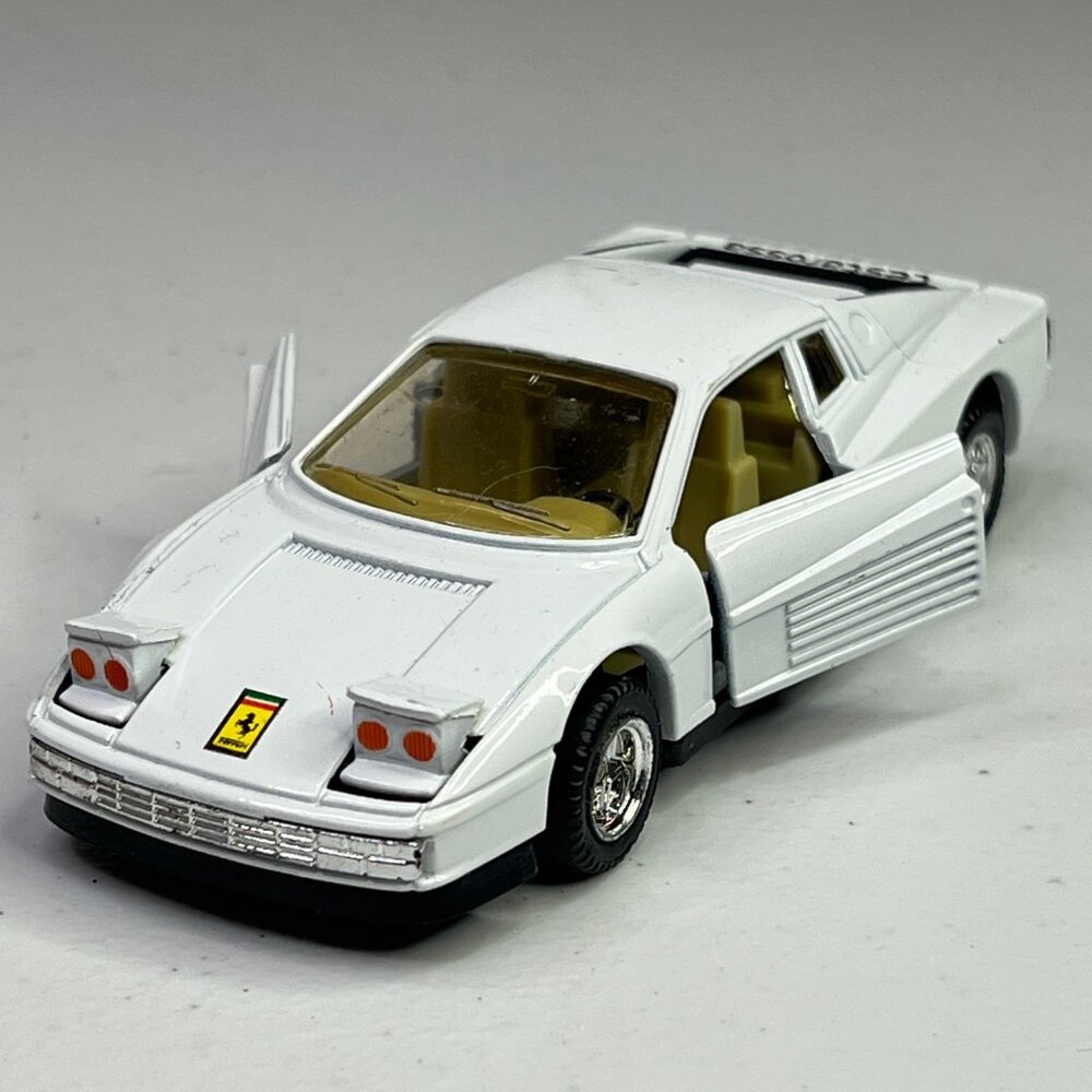1980s MC Toys Ferrari Testarossa Diecast Model Car 1:36 Scale - Picture 4 of 11